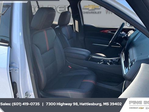 New 2026 Chevrolet Traverse RS FWD image 6