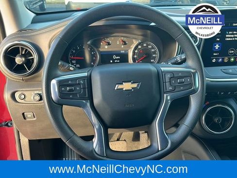Used 2024 Chevrolet Blazer LT w/ Convenience Package image 24