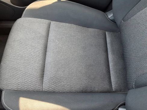 Used 2026 Nissan Rogue SV FWD image 23
