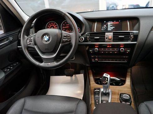 Used 2017 BMW X3 xDrive28i image 11