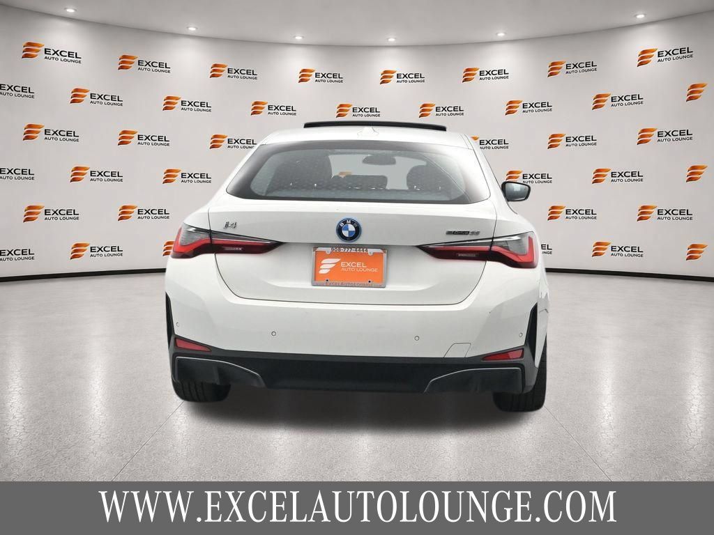 Used 2023 BMW i4 eDrive35 RWD image 4