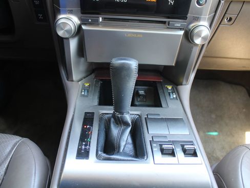 Used 2013 Lexus GX 460 w/ Comfort Plus Pkg AWD/4WD image 40