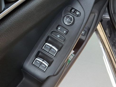 Used 2019 Honda Accord EX image 19
