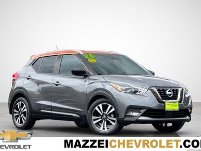 Used 2020 Nissan Kicks SR