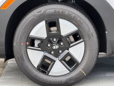 New 2026 Hyundai Santa Fe SE FWD image 30