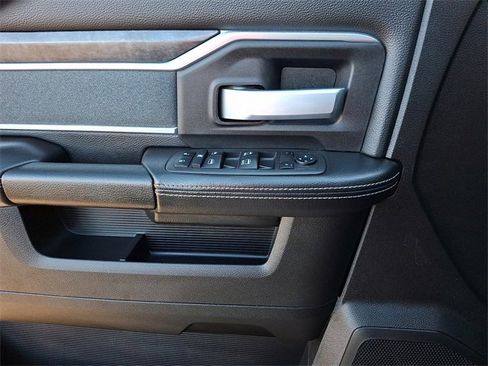 Used 2022 RAM 3500 Big Horn w/ Level A Equipment Group image 11