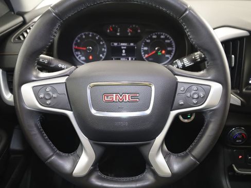 Used 2018 GMC Terrain SLE w/ Driver Convenience Package FWD image 30