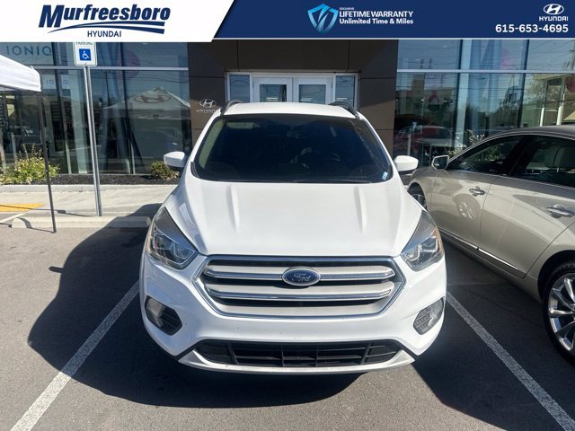 Used 2019 Ford Escape SEL FWD image 2