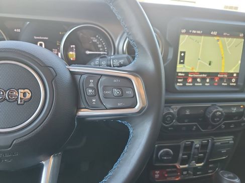 Used 2022 Jeep Wrangler Unlimited Rubicon 4xe w/ Safety Group AWD/4WD image 22