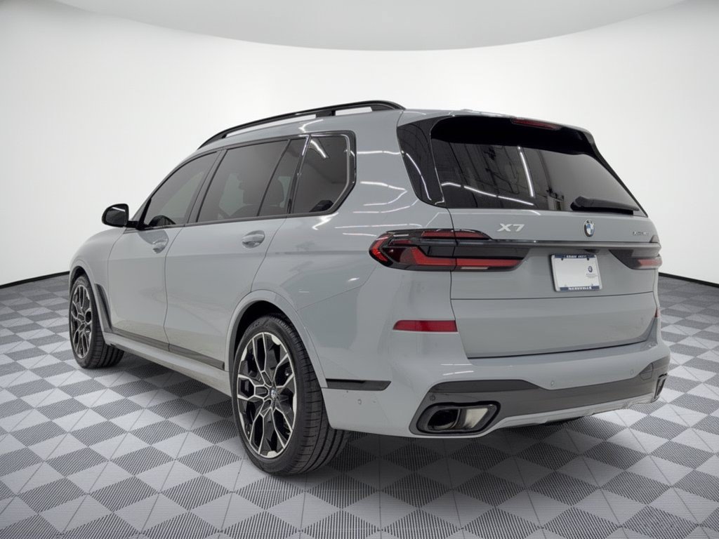 Certified 2024 BMW X7 xDrive40i w/ Executive Package AWD/4WD image 3