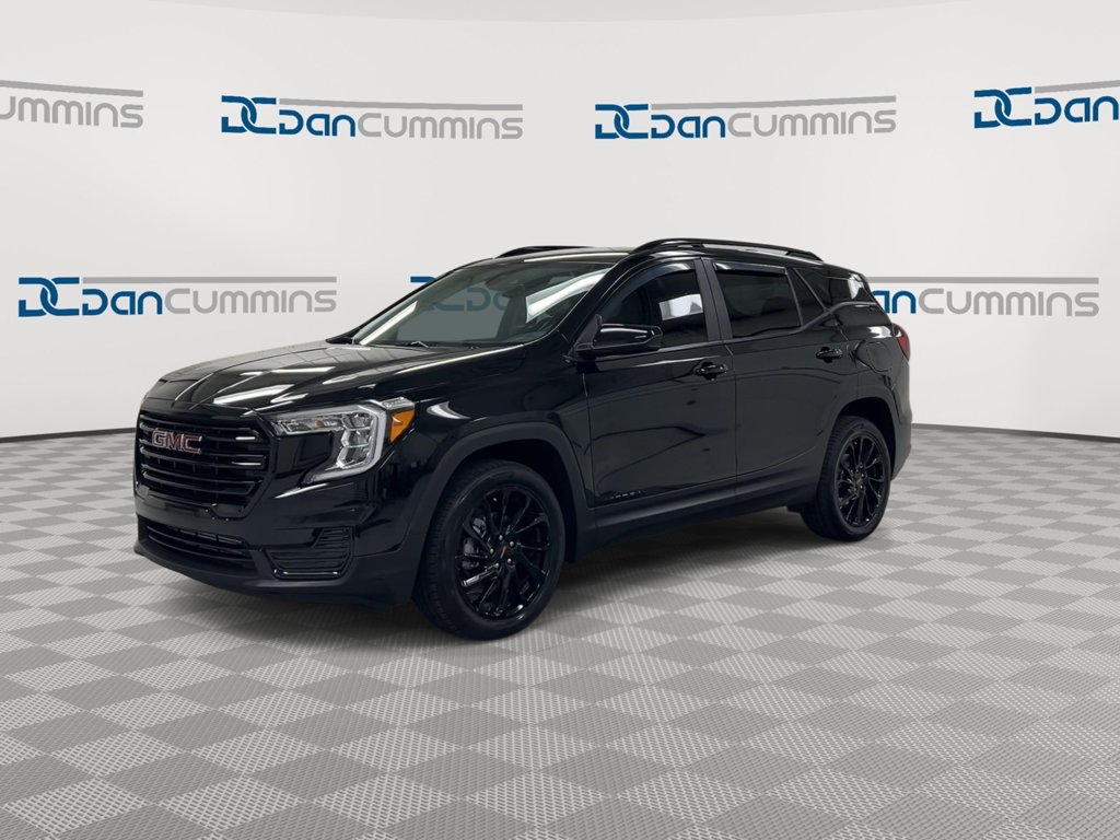 Used 2024 GMC Terrain SLE w/ Driver Convenience Package AWD/4WD image 4