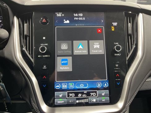 Used 2024 Subaru Outback Premium image 22