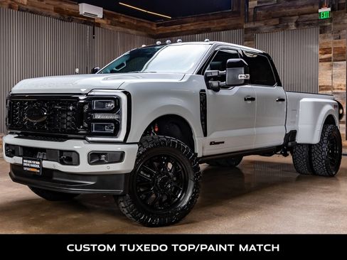 Used 2026 Ford F350 Platinum w/ FX4 Off-Road Package AWD/4WD image 5