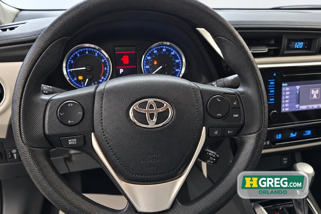 Used 2019 Toyota Corolla LE FWD image 12