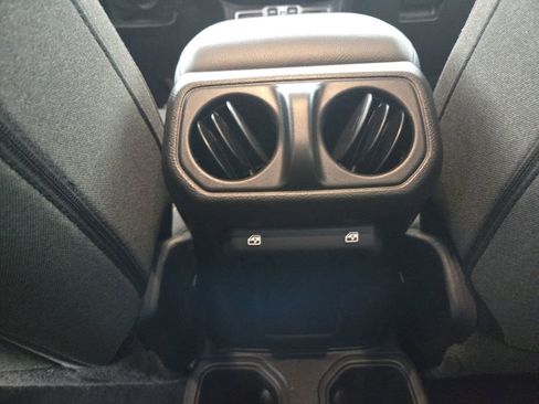 Used 2025 Jeep Wrangler Unlimited Sport AWD/4WD image 26