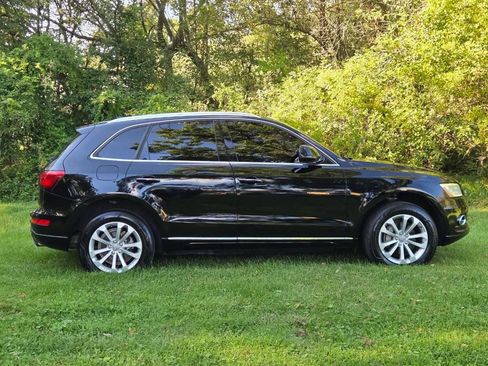 Used 2016 Audi Q5 2.0T Premium AWD/4WD image 2
