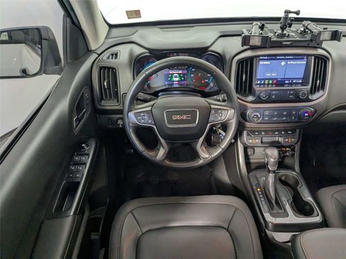 Used 2022 GMC Canyon AT4 image 40