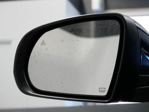 New 2025 Jeep Compass Limited image 22