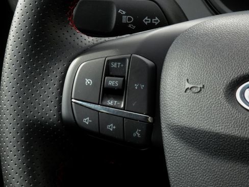 Used 2025 Ford Escape ST-Line image 14