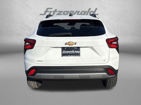 New 2026 Chevrolet Trax LT image 6