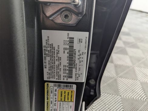 Used 2020 Ford Fusion SE image 39