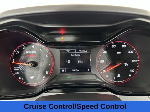 Used 2025 Chevrolet Trax RS w/ Driver Confidence Package FWD image 15