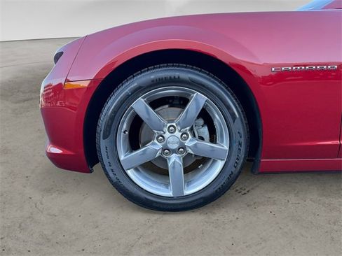 Used 2015 Chevrolet Camaro LT image 14