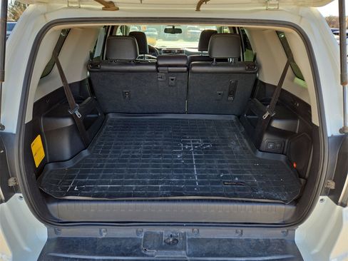 Used 2018 Toyota 4Runner Limited image 12