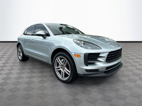 Used 2021 Porsche Macan image 4