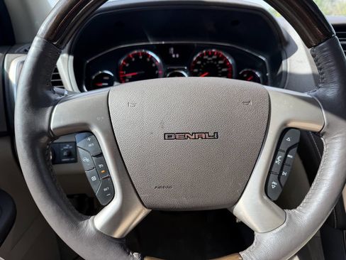 Used 2015 GMC Acadia Denali AWD/4WD image 25