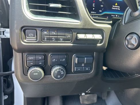 Used 2022 Chevrolet Tahoe High Country w/ Max Trailering Package AWD/4WD image 18