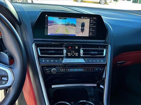 Used 2022 BMW M850i xDrive Coupe image 9