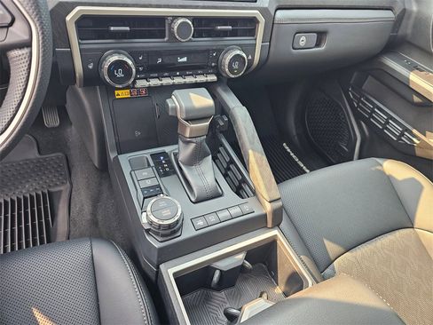 Used 2024 Toyota Tacoma Limited image 31