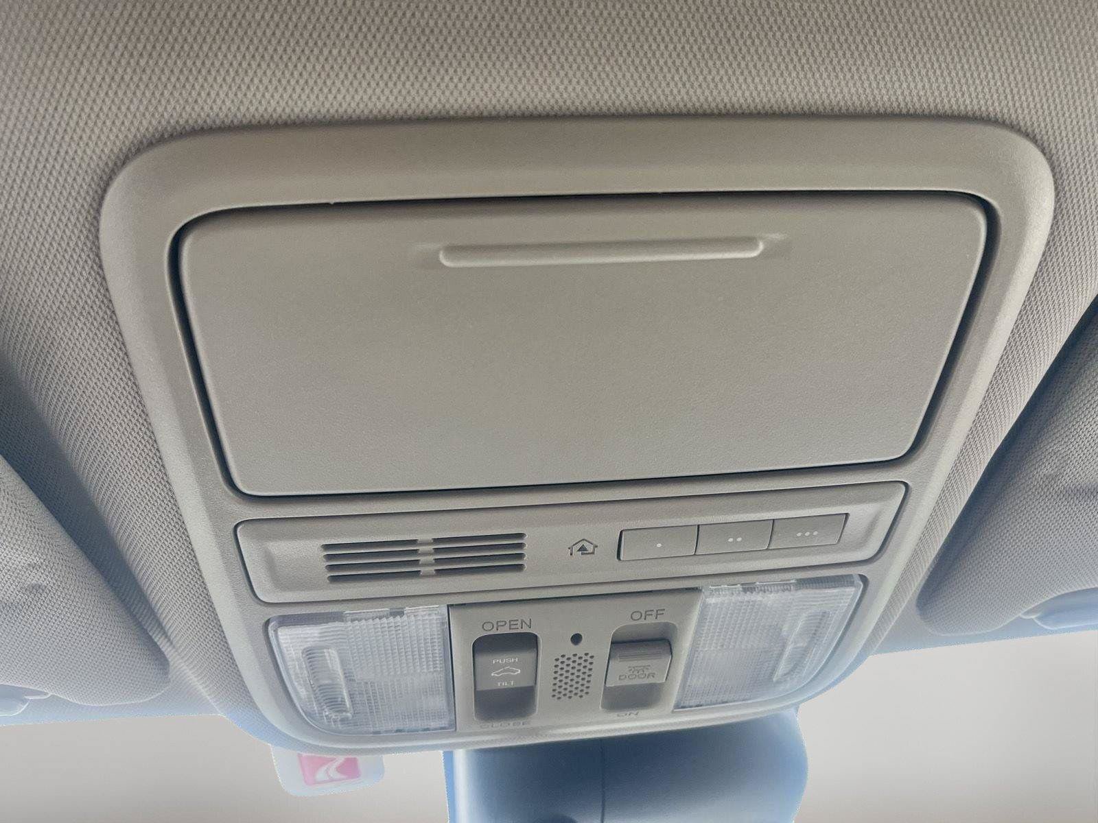 Used 2016 Honda Odyssey EX-L image 10