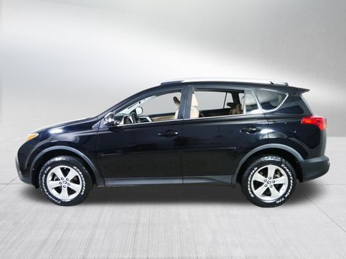 Used 2015 Toyota RAV4 XLE AWD/4WD image 4