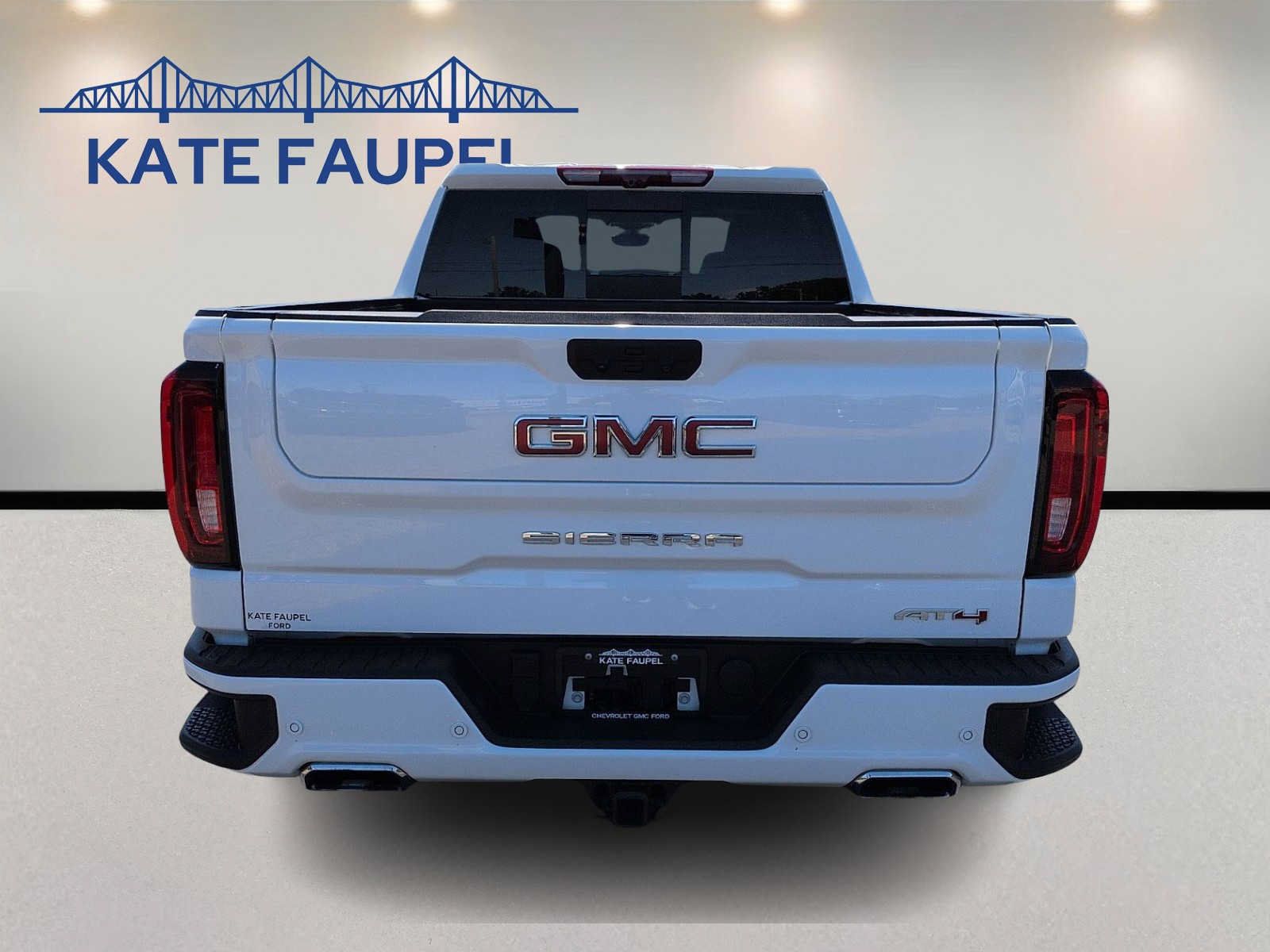 Used 2025 GMC Sierra 1500 AT4 w/ AT4 Premium Package AWD/4WD image 6