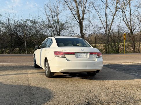 Used 2011 Honda Accord LX-P image 12