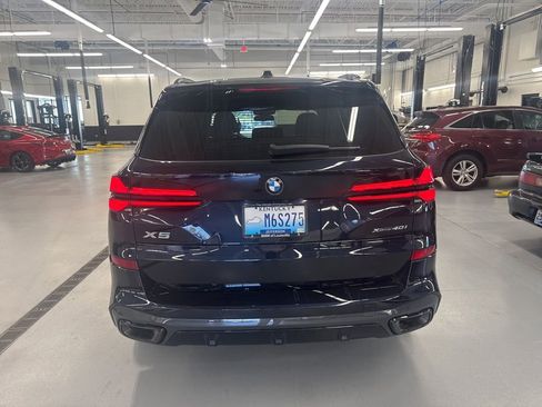 Used 2025 BMW X5 xDrive40i w/ M Sport Package AWD/4WD image 8