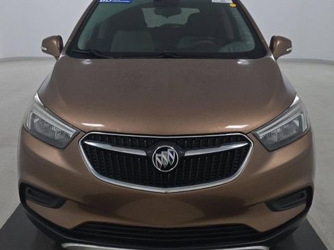 Used 2017 Buick Encore Preferred image 2