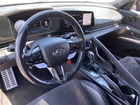 Used 2022 Hyundai Elantra N FWD image 17