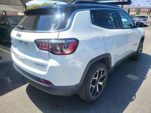 Used 2025 Jeep Compass Limited image 6