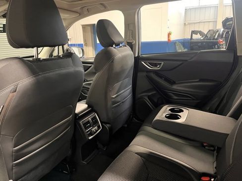Used 2020 Subaru Forester Premium image 18