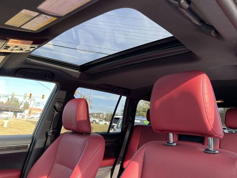 Used 2023 Lexus GX 460 Premium w/ Premium Package image 24