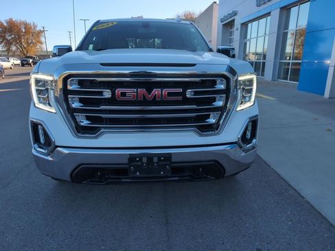 Used 2021 GMC Sierra 1500 SLT w/ SLT Convenience Package image 3