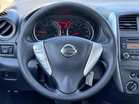 Used 2018 Nissan Versa Note S FWD image 7