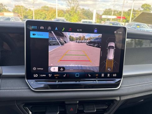 New 2025 Volkswagen Tiguan SE image 10