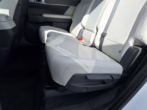 Used 2024 Hyundai Santa Fe SE image 20