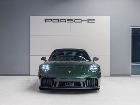 Certified 2026 Porsche 911 Targa 4 GTS image 12