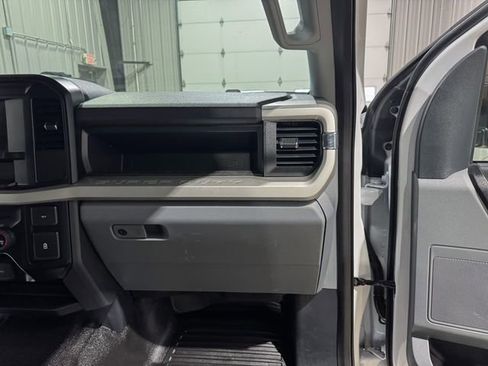 Used 2025 Ford F250 XL AWD/4WD image 24