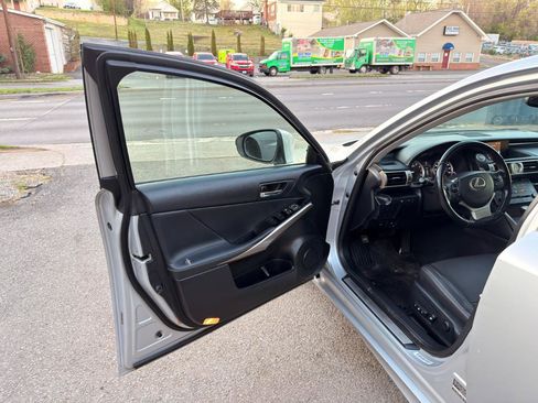 Used 2016 Lexus IS 300 AWD w/ Accessory Package 2 image 10